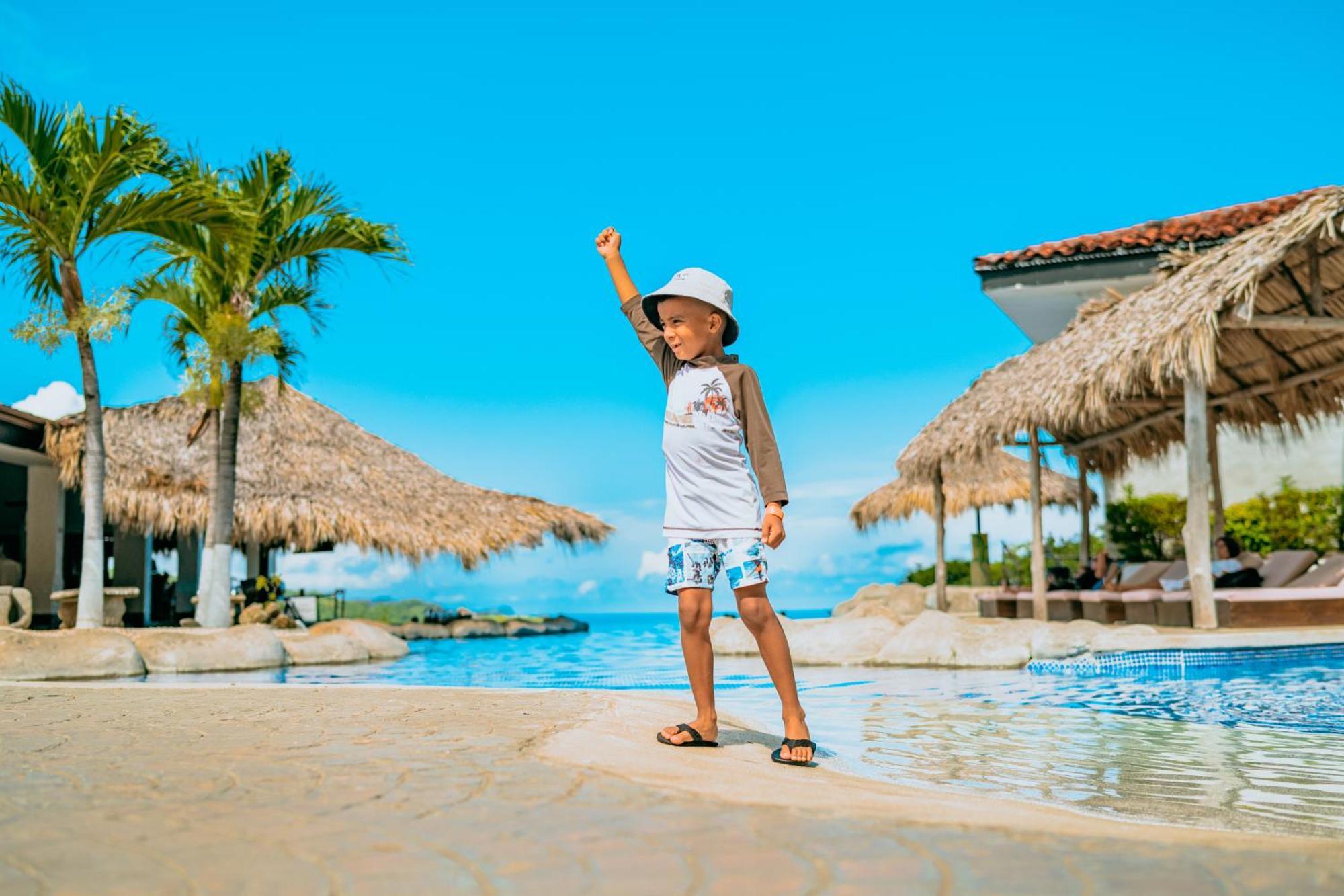 Condovac La Costa All Inclusive プラヤ・エルモサ エクステリア 写真